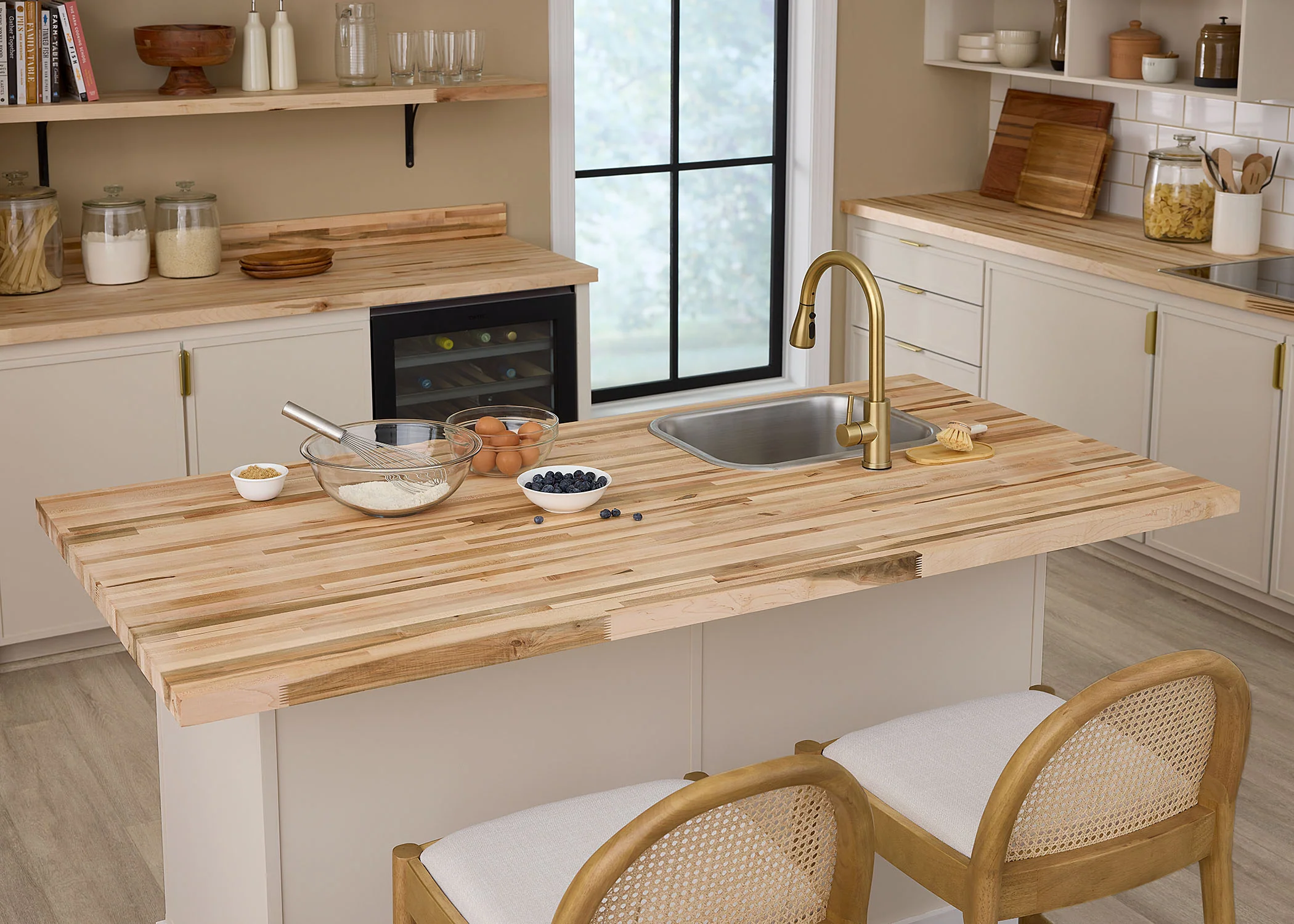 300-unf.-signature-maple-6-ft.-l-x-36-in.-w-x-1-1-2-in.-thick-solid-butcher-block-island-top-1.webp Unf. Signature Maple 6 ft. L x 36 in. W x 1-1/2 in. Thick Solid Butcher Block Island Top